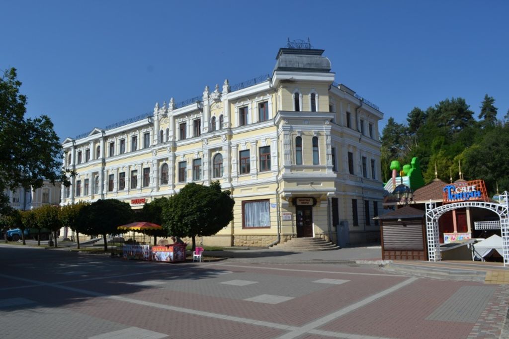 Outdoor — Многоместный женский номер нижняя кровать