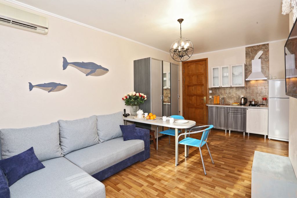 Грэй-S — Трёхместный номер каюта с кухней и отдельной спальней