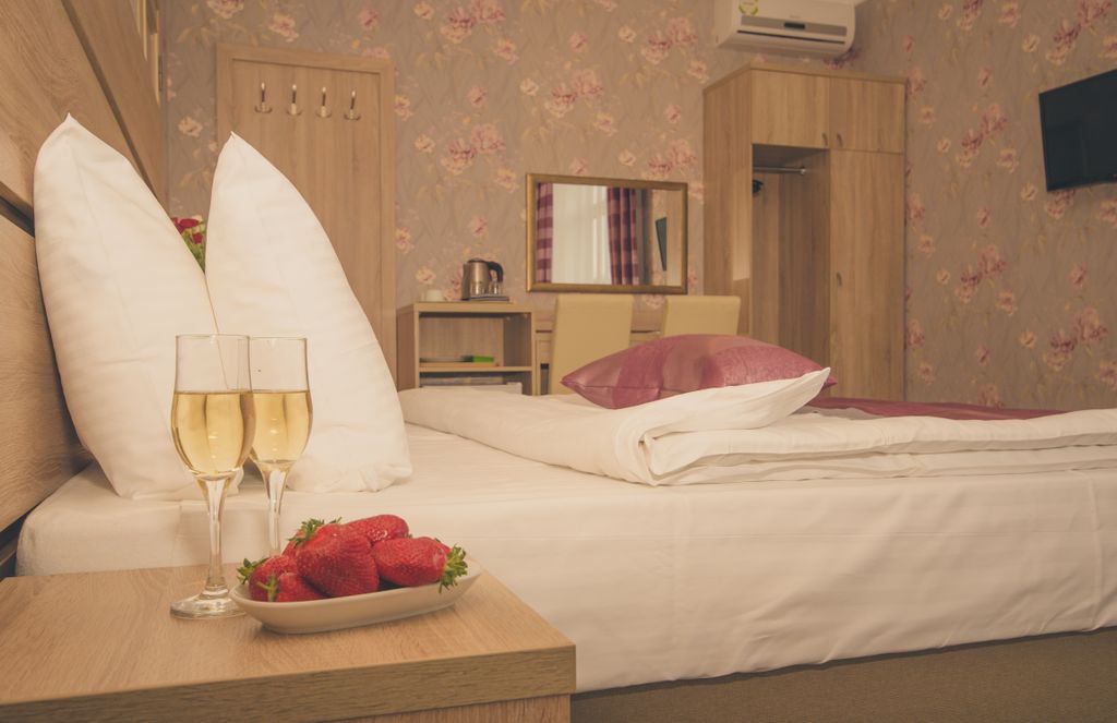 Тавр — Двухместный номер с 2 отдельными кроватями комфорт