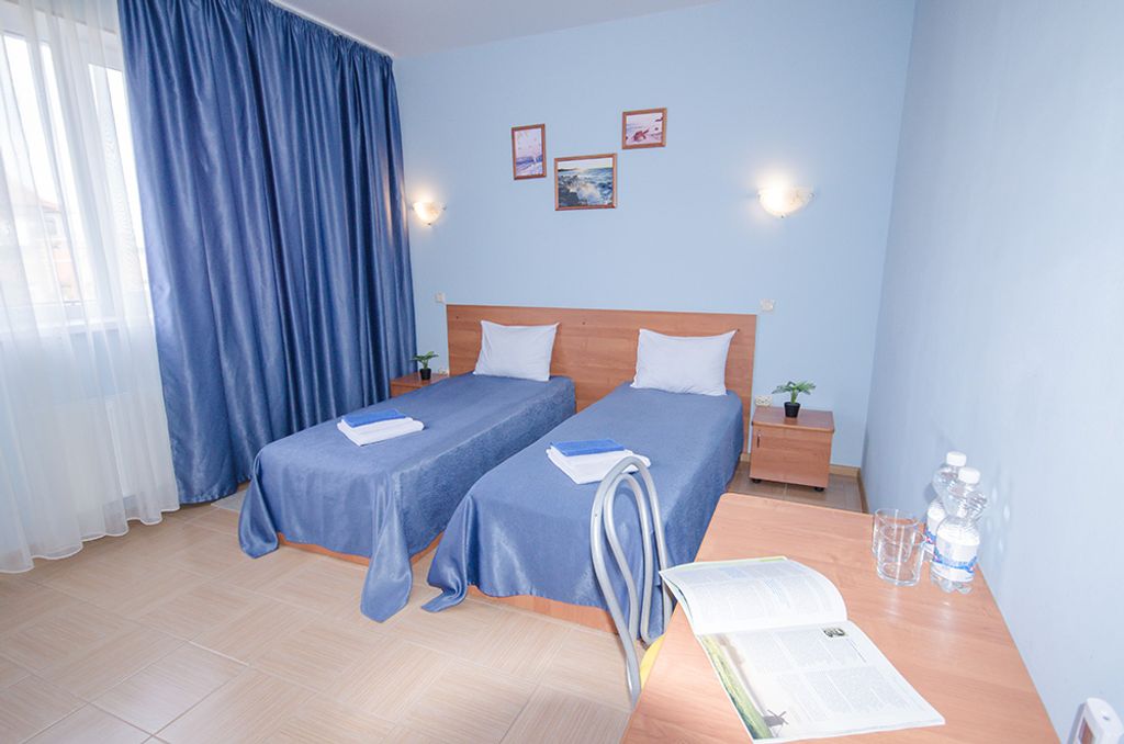 Два Маяка — Двухместный номер с 2 отдельными кроватями Стандарт