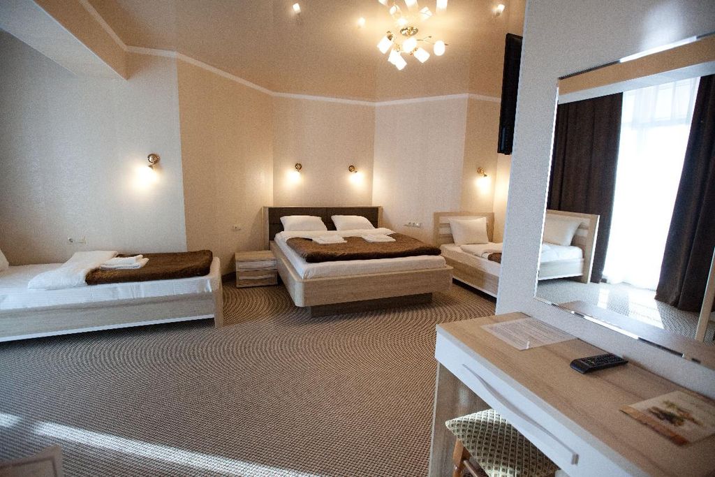 Семейный коттедж — Четырёхместный номер стандарт