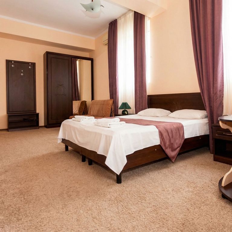 Максимус — Трёхместный номер 3-х местный стандарт