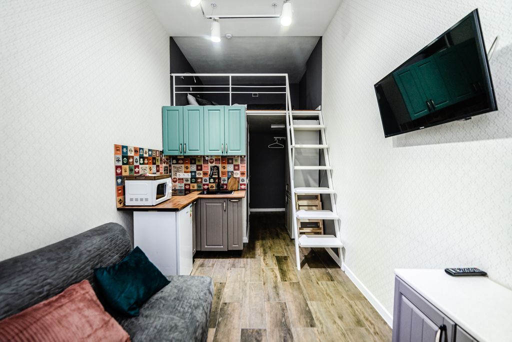 URoom — Семейный номер апартамент 5