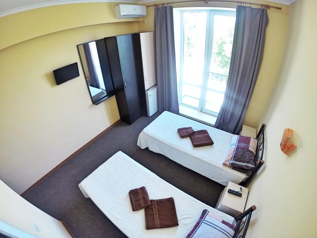 Горлица — Двухместный номер с 2 отдельными кроватями стандарт