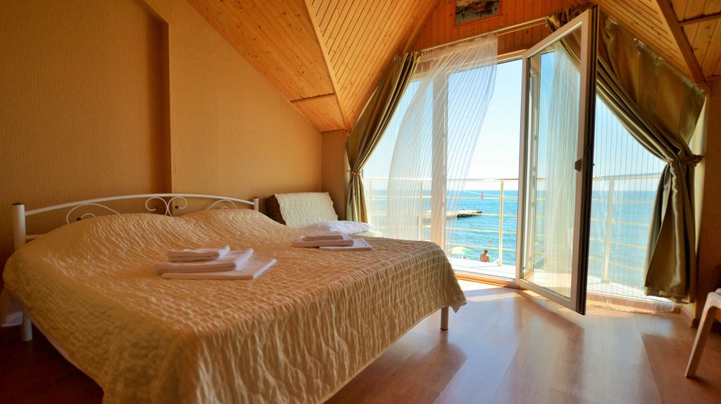 Прохлада — Двухместный номер с 1 кроватью улучшенный с видом на море