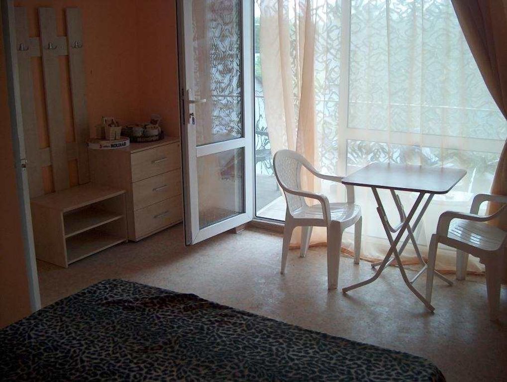 Три Кита — Двухместный номер с 1 кроватью Двухместный номер