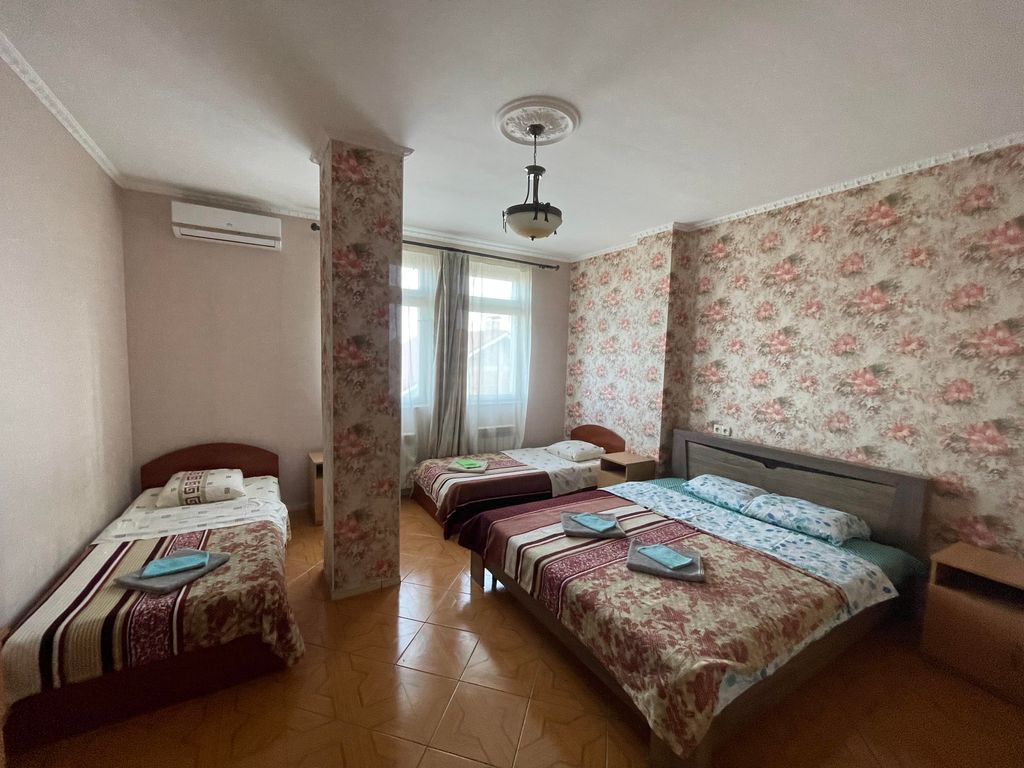 Горный Воздух — Четырёхместный номер стандарт