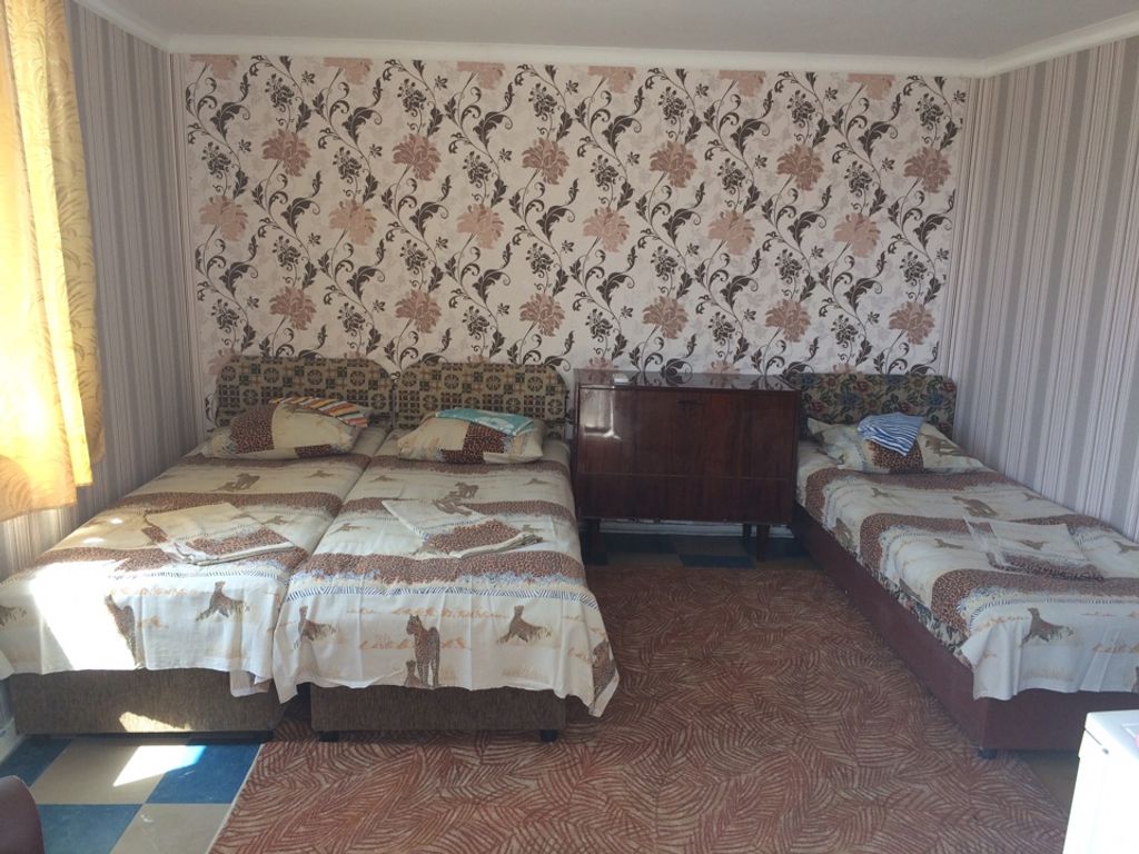 Уютный — Трёхместный номер эконом