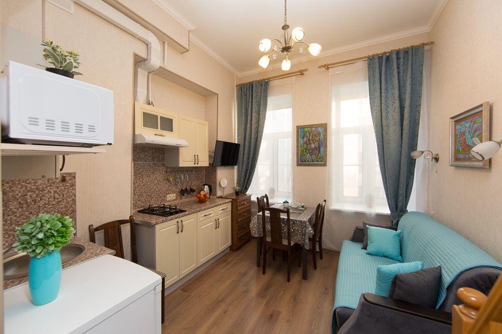 Duplex apartments on Pushkinskaya 12 — Апартаменты двухуровневые