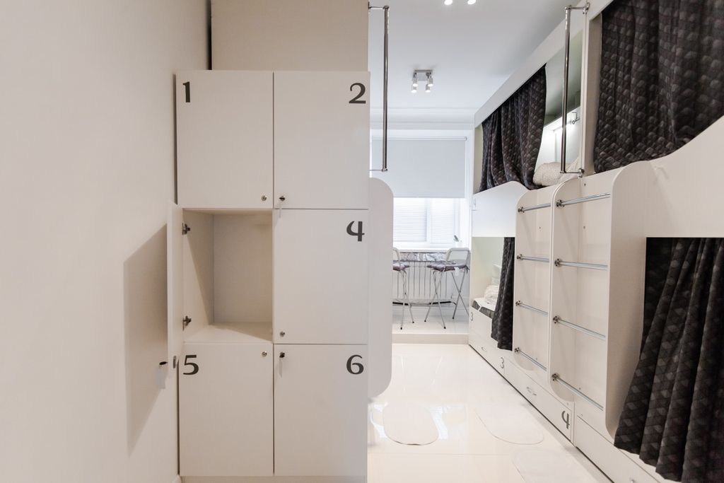 H&Co — Многоместный смешанный номер общий