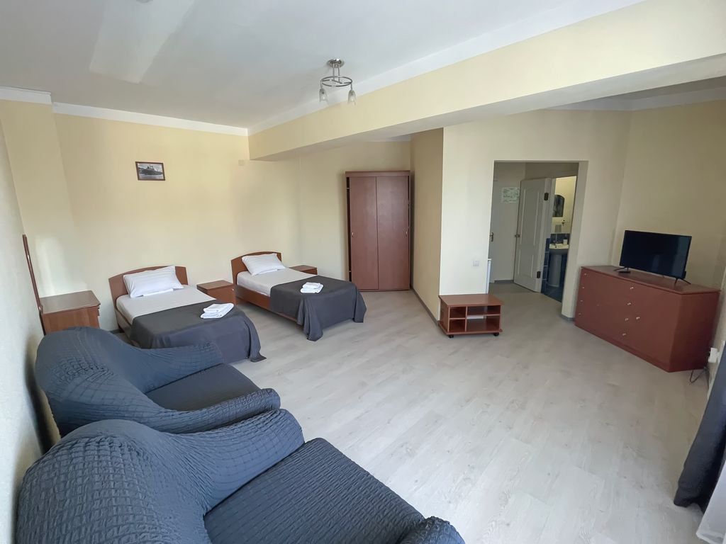 Отель 34 — Двухместный номер с 2 отдельными кроватями студия