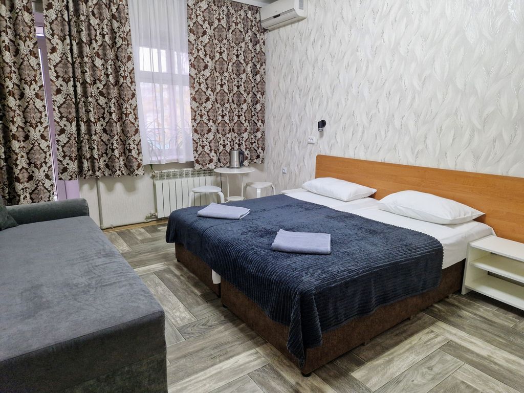 На Украинской — Трёхместный номер стандарт