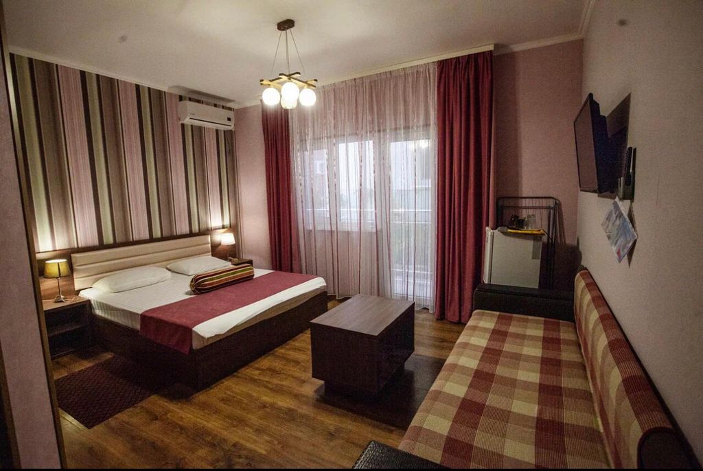 Ассоль — Трёхместный номер стандарт