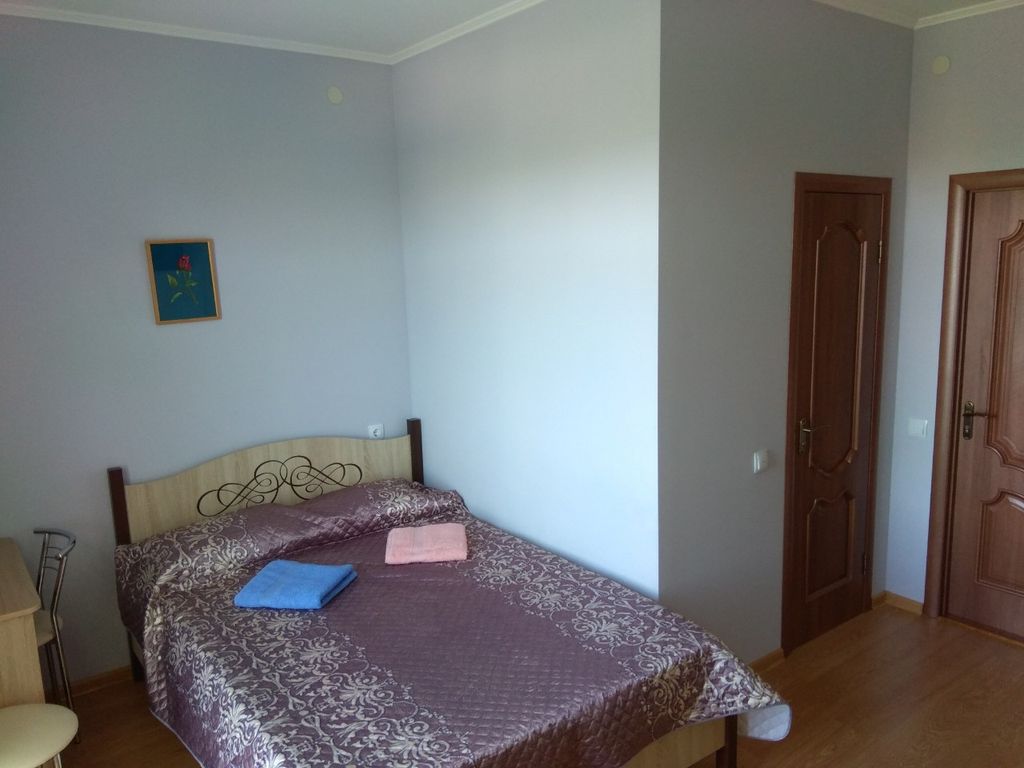 Вера-Фео — Трёхместный номер двухместный п/люкс