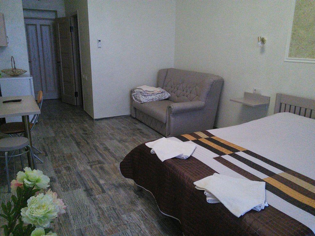 Саки · Отель