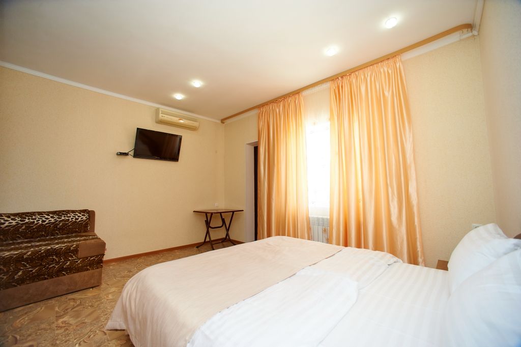 Мечта — Трёхместный номер стандарт с видом на море