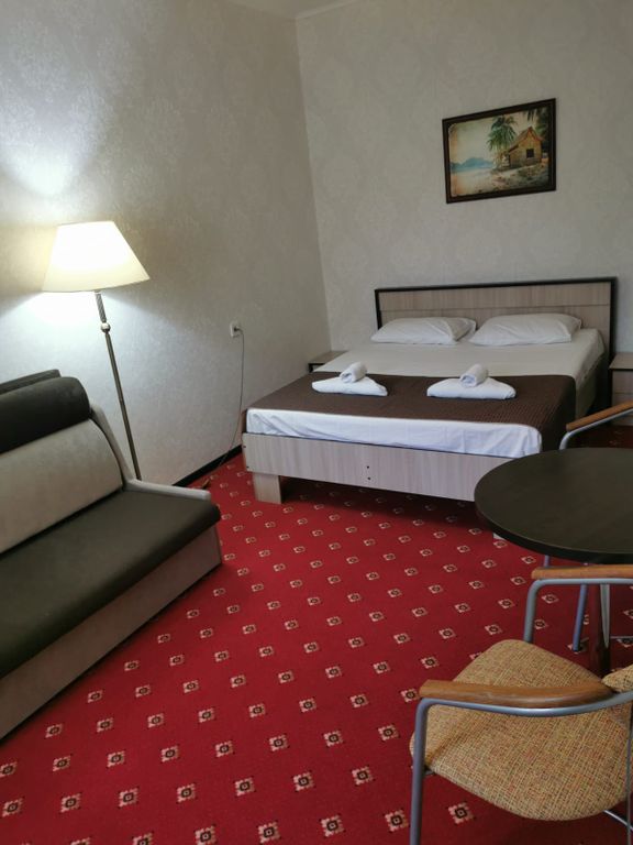 Райский уголок — Семейный номер трехместный