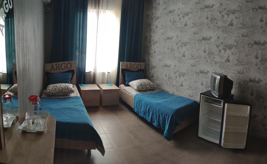 Арго — Двухместный номер с 2 отдельными кроватями улучшенный