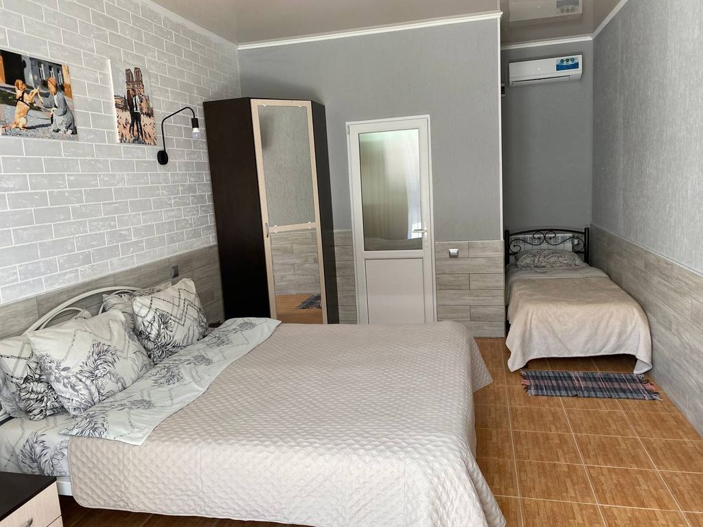 Софита — Трёхместный номер улучшенный