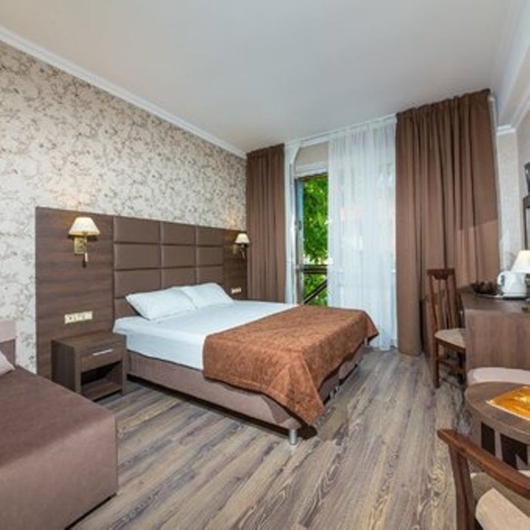 3 Мушкетёра — Двухместный номер с 1 кроватью стандарт с видом на улицу Терская