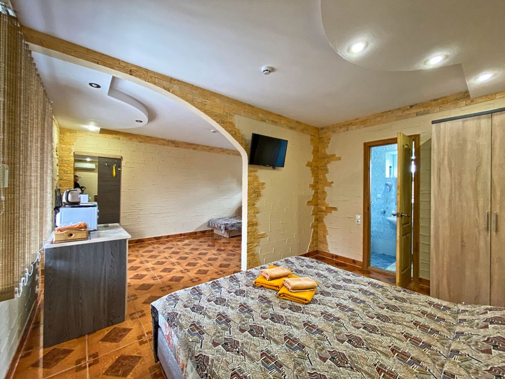 Арсенал — Трёхместный номер люкс