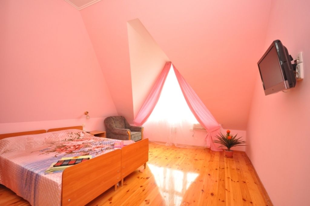 Вилла Ретро — Семейный номер двухуровневый с кухней