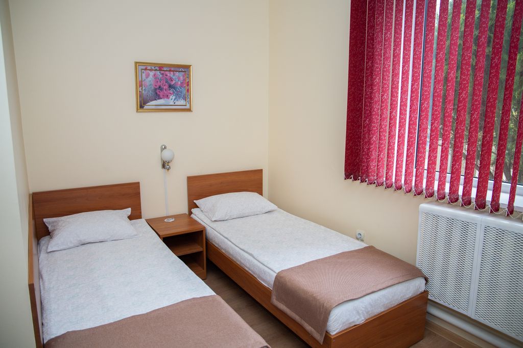 Дельфин — Двухместный номер с 2 отдельными кроватями стандарт