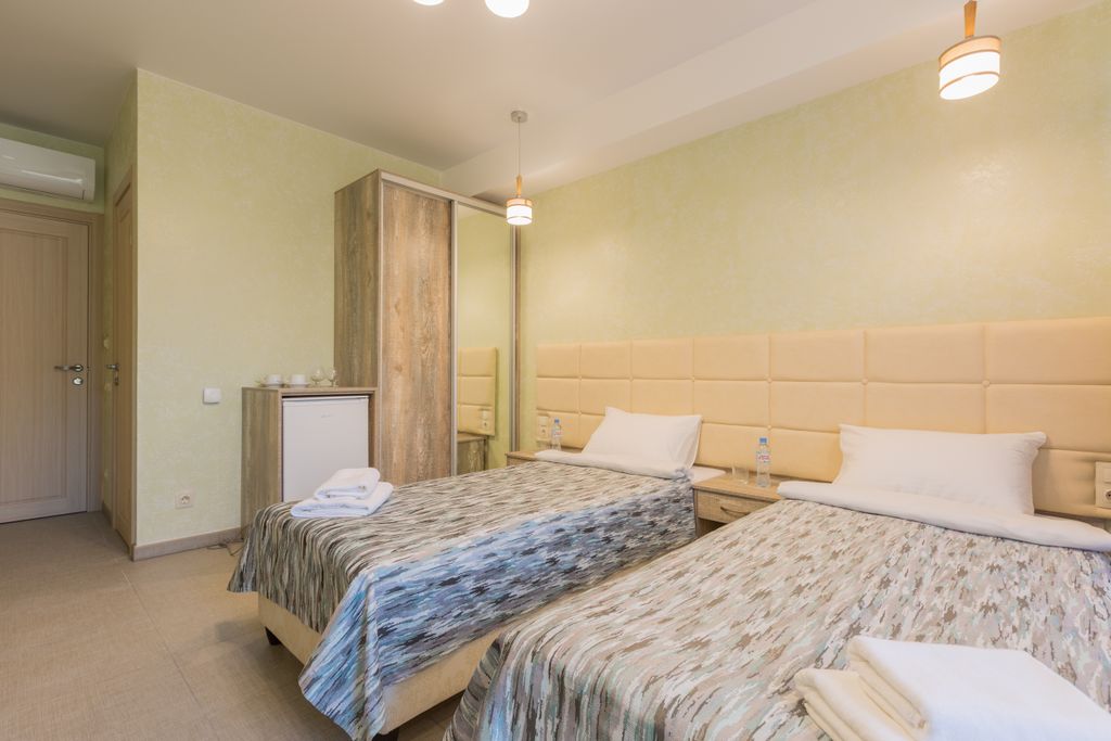 Малибу — Двухместный номер с 2 отдельными кроватями улучшенный