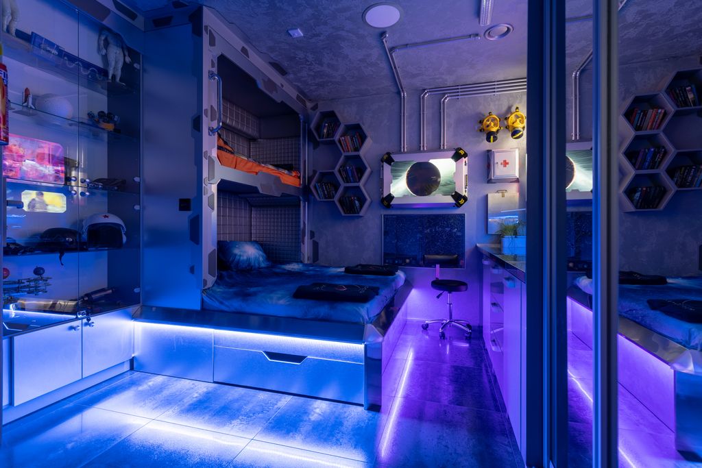 Страж Империи — Трёхместный номер стандарт