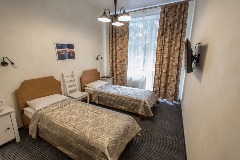 Подушка — Двухместный номер с 2 отдельными кроватями улучшенный