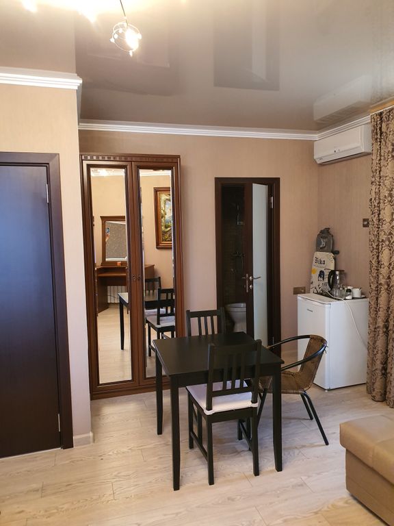 MarkHills — Четырёхместный номер люкс