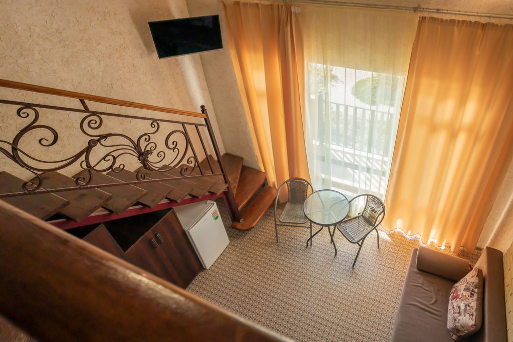 Маалле — Четырёхместный номер двухуровневая студио