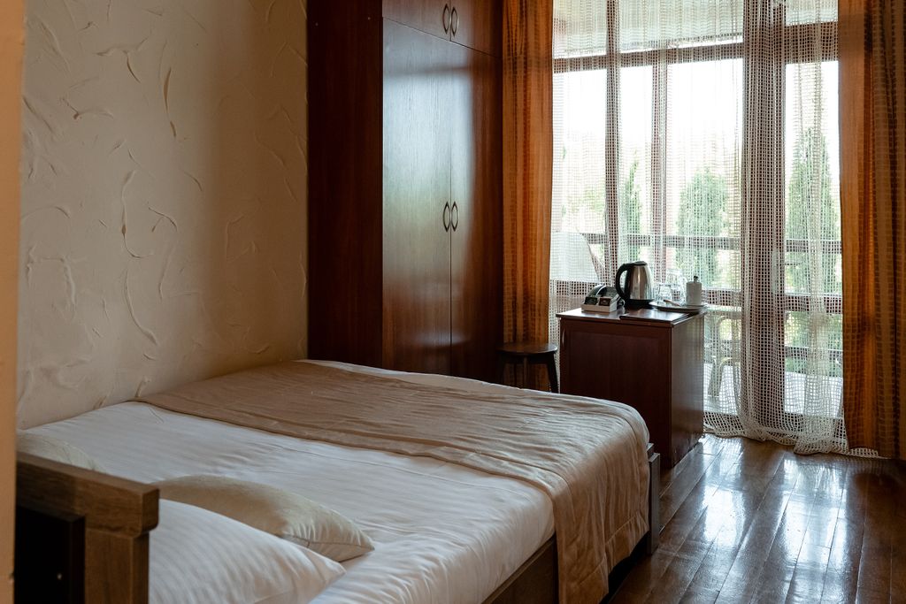 Веселый Хотэй — Двухместный номер с 1 кроватью эконом