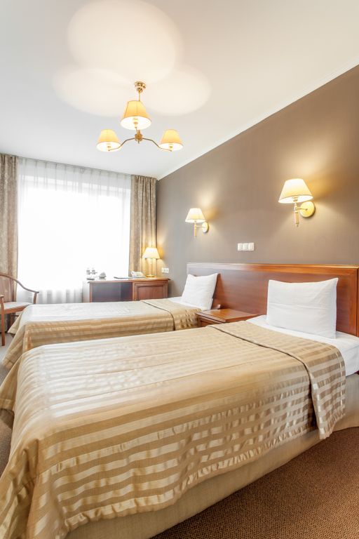 Октябрьская — Двухместный номер с 2 отдельными кроватями стандарт