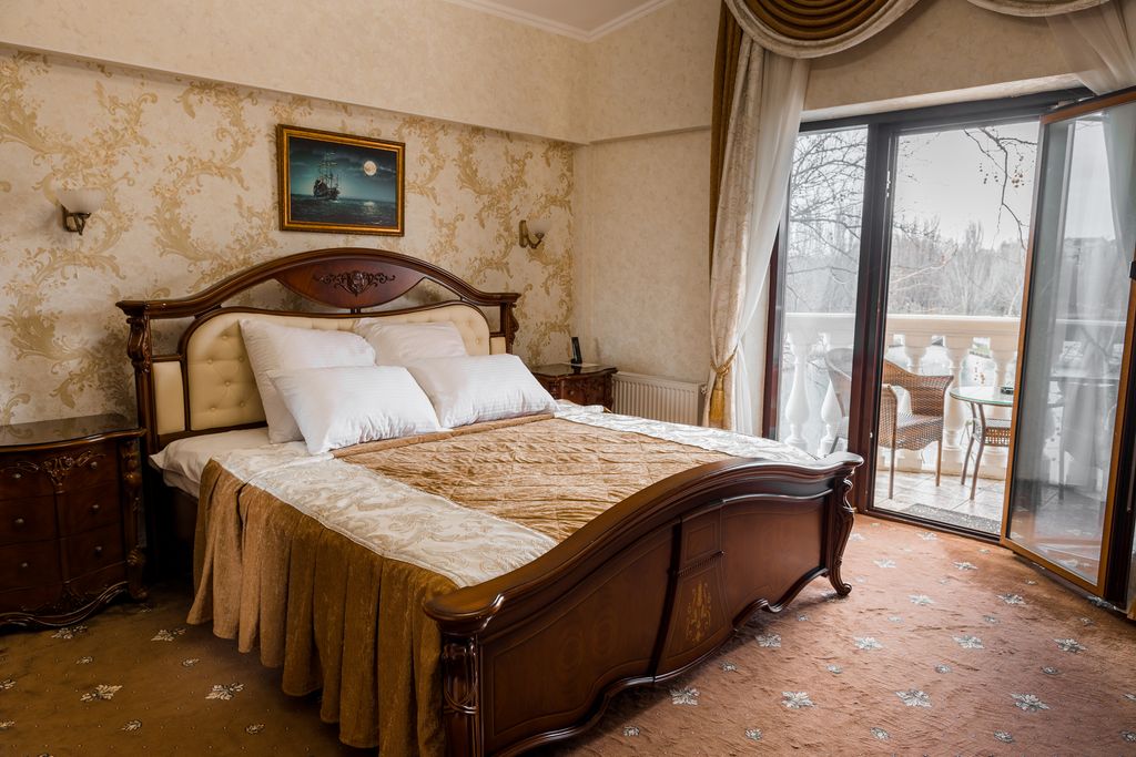 Даяна — Двухместный номер с 1 кроватью люкс