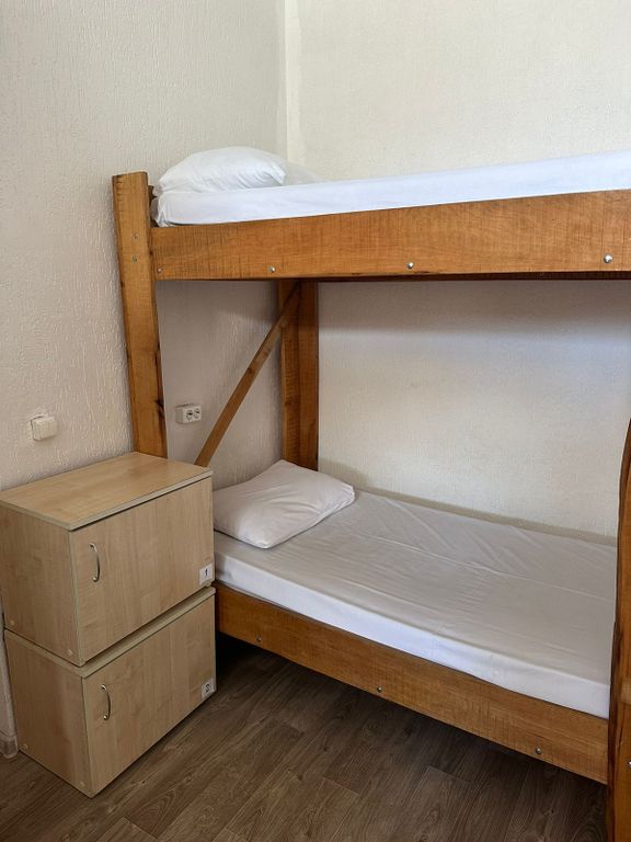 Аэропорт — Многоместный мужской номер десятиместный