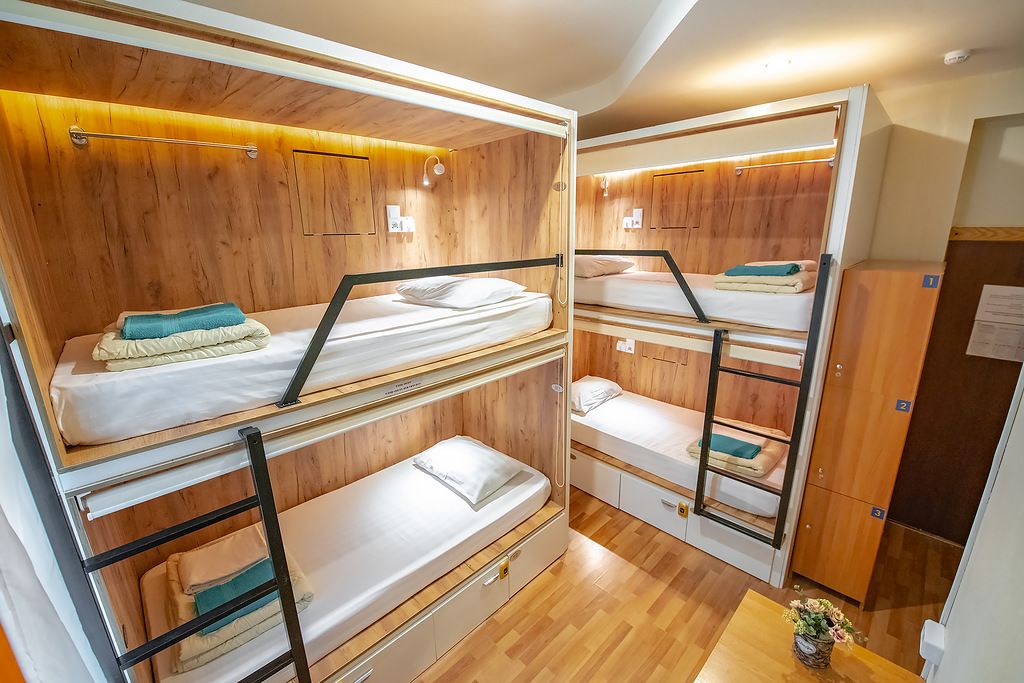 Optimum — Многоместный женский номер койко-место в женском 4-х местном