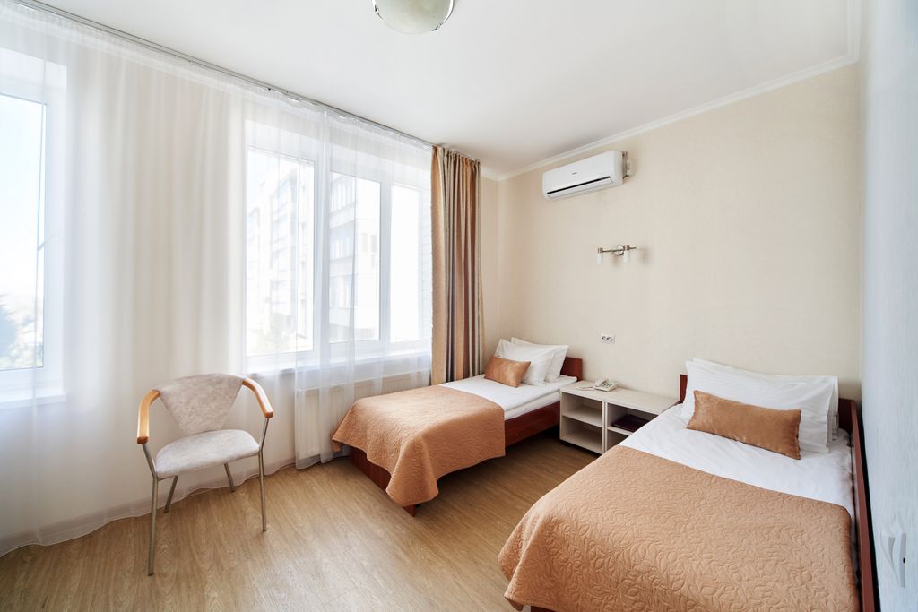 Дельта — Двухместный номер с 2 отдельными кроватями стандарт