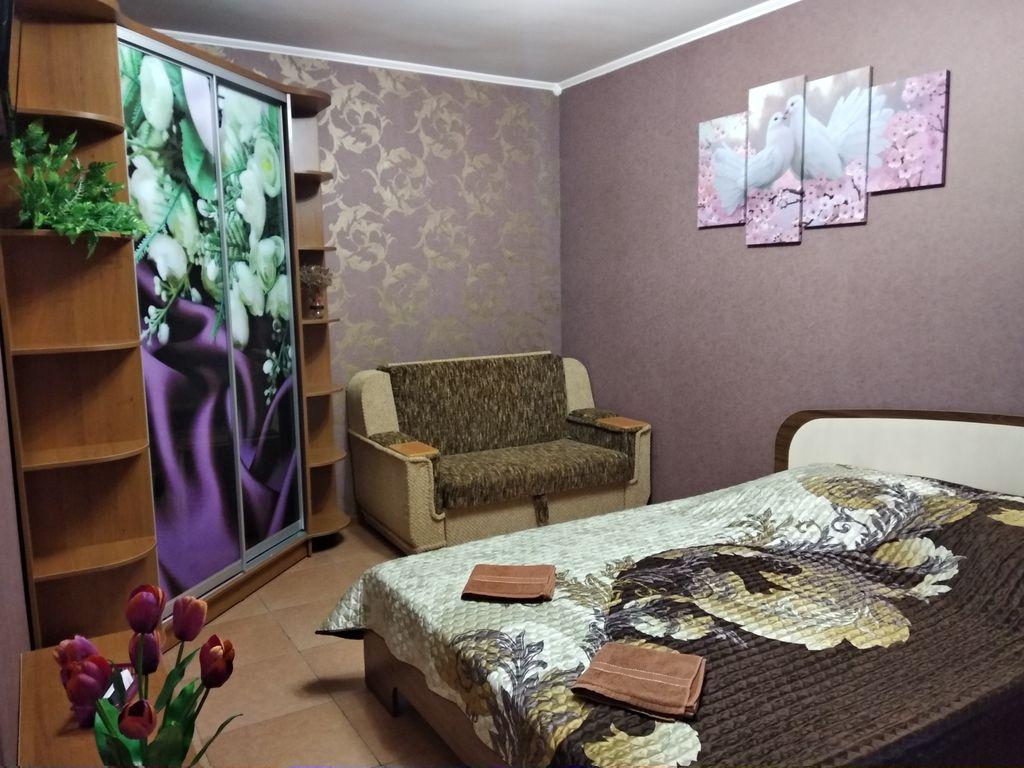 Бунгало у Романа — Семейный номер двухкомнатный