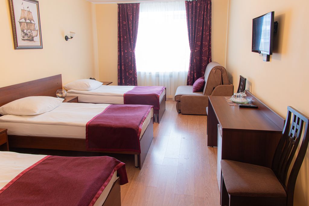 Космос — Трёхместный номер стандарт