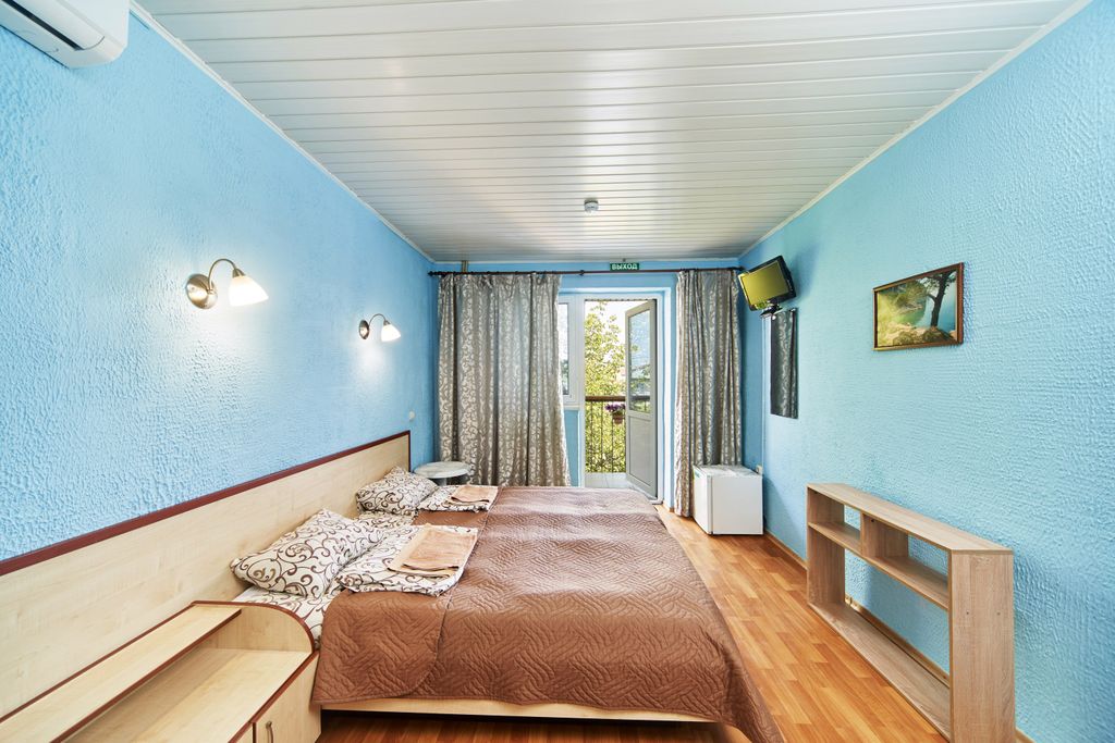 Рапаны — Двухместный номер с 2 отдельными кроватями улучшенный