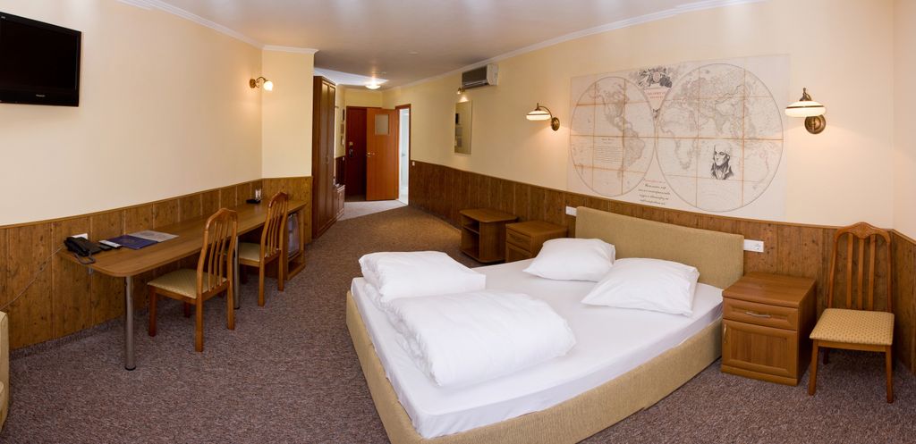 Навигатор — Двухместный номер с 1 кроватью полулюкс