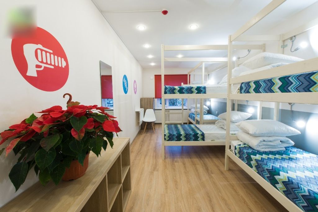 Star Home Rooms&Hostel — Многоместный мужской номер эконом (душ/туалет общий)