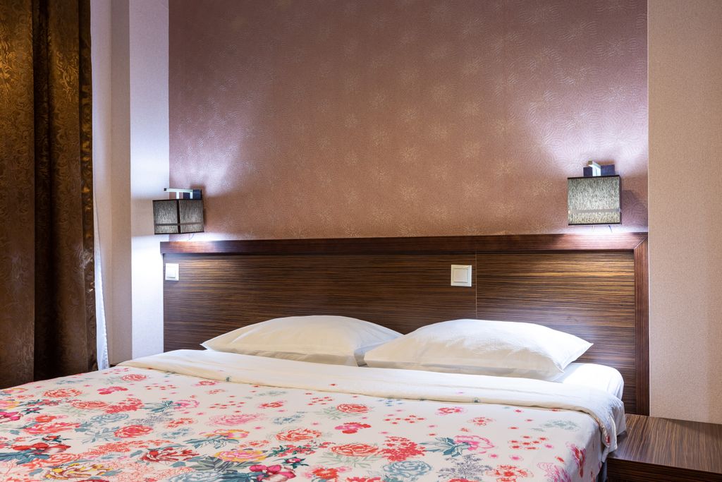 Афиша сити — Двухместный номер с 1 кроватью люкс