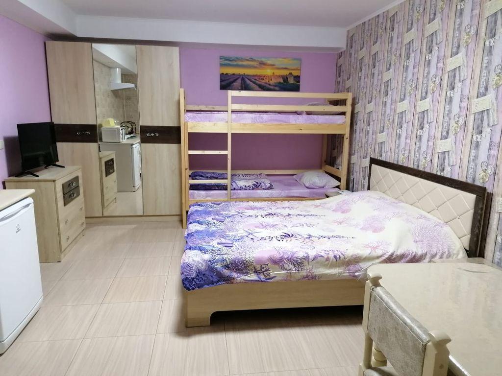 Адмиралъ — Четырёхместный номер люкс с кухней и отдельным входом