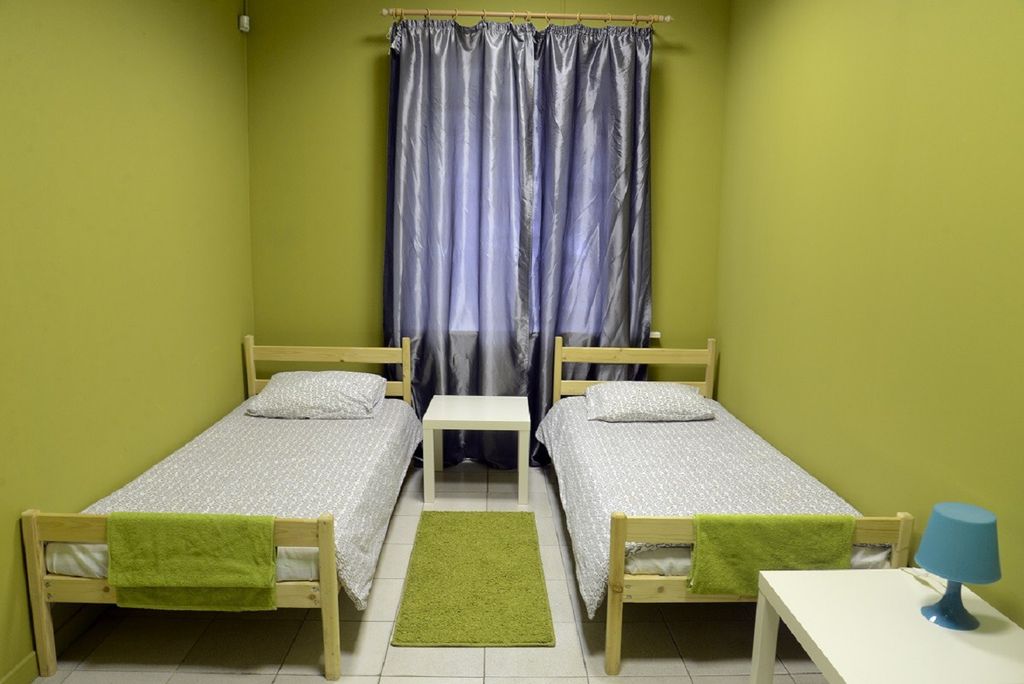 Академ — Двухместный номер с 2 отдельными кроватями эконом