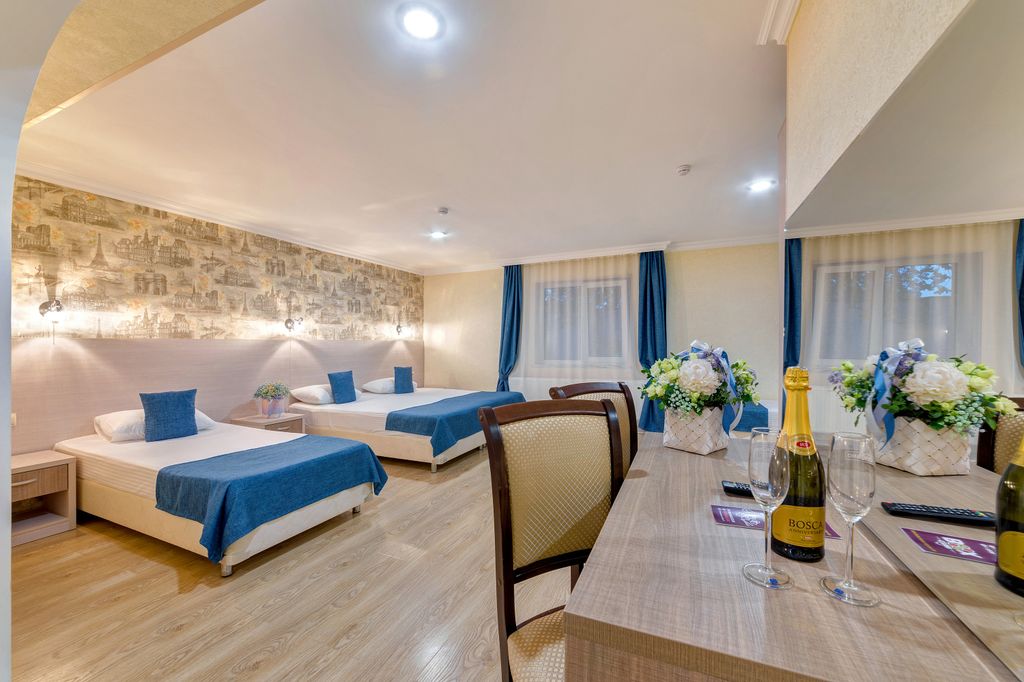 Атлас — Семейный номер студио с кухней