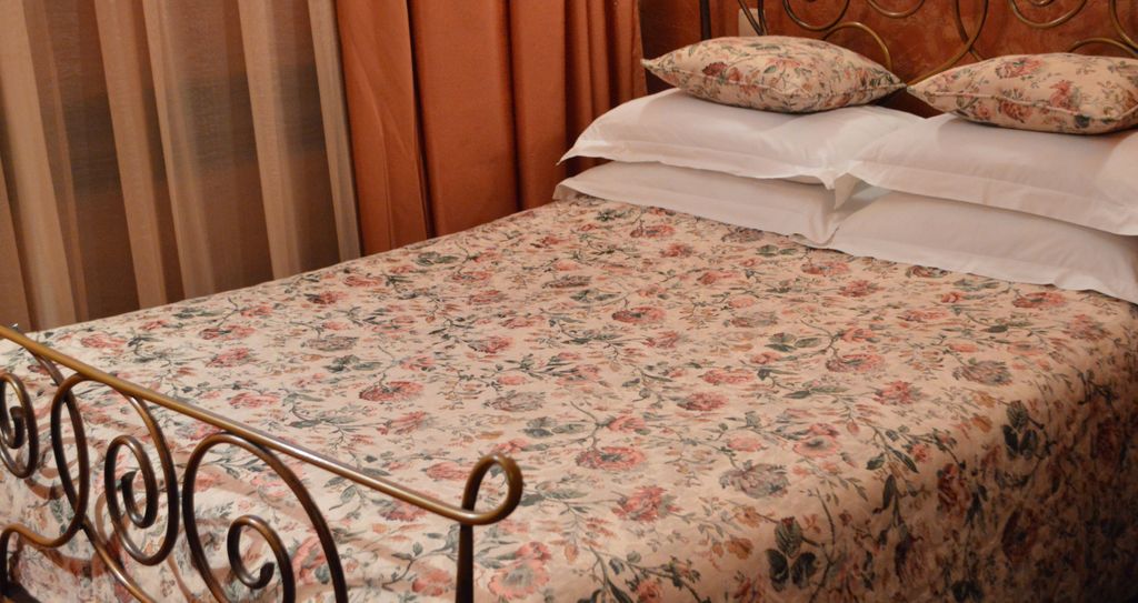 Моника — Двухместный номер с 1 кроватью стандарт улучшенный