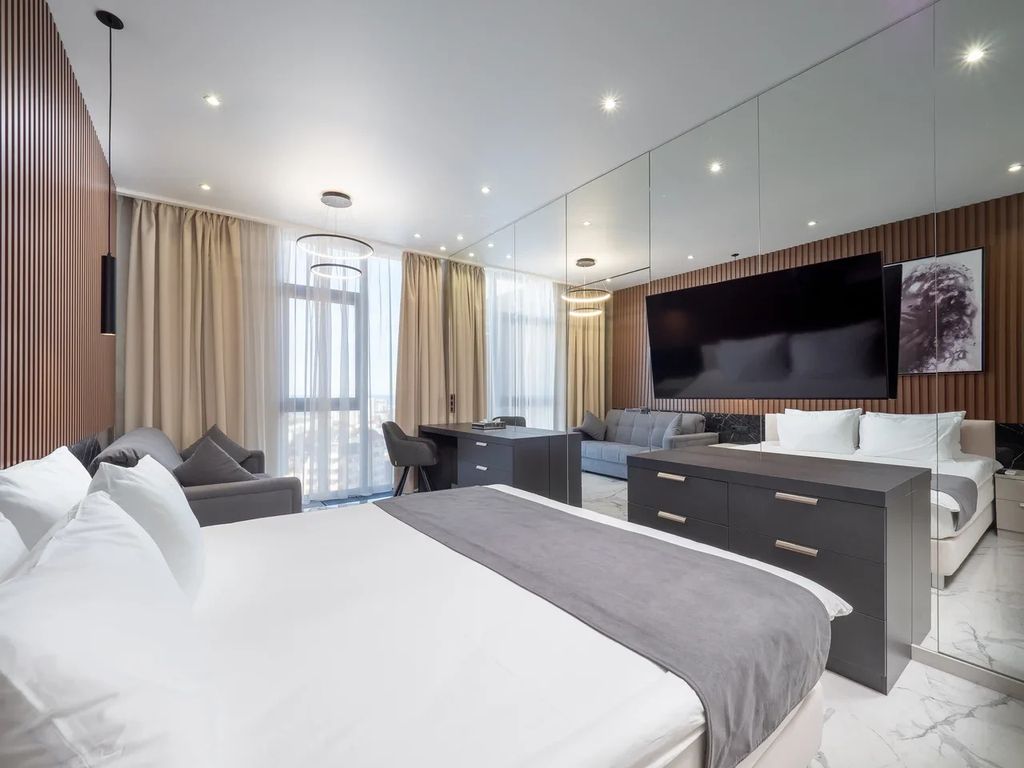 Метрополь — Апартаменты Люкс семейный