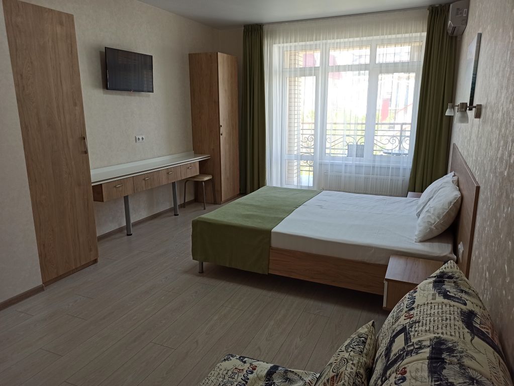 На Кати Соловьяновой 14а — Апартаменты с кухней